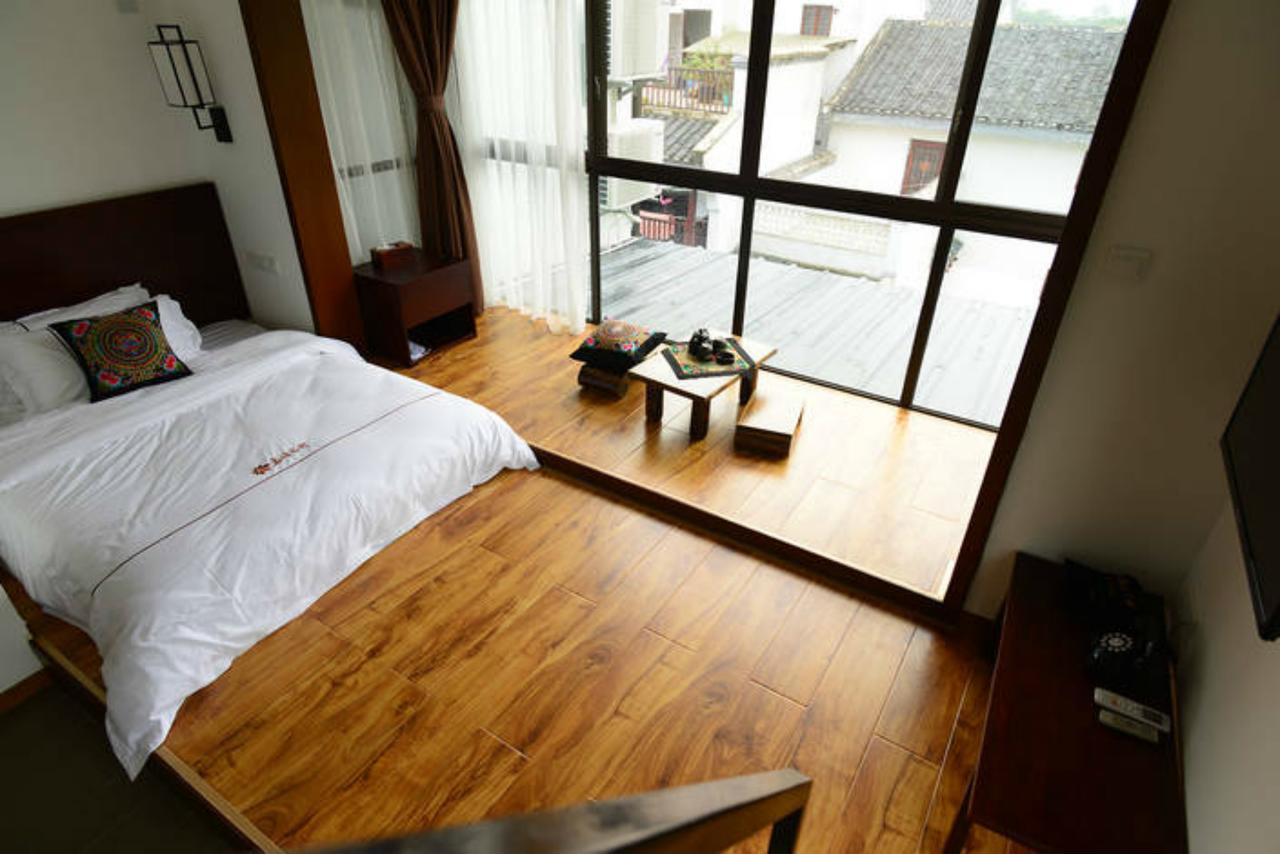 The Flower Hotel Guilin Exterior photo